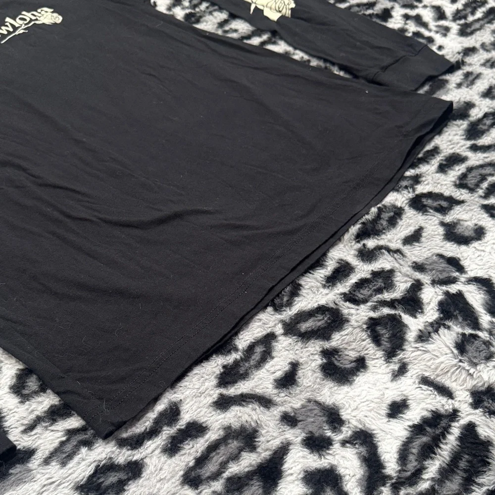 TWLOHA Black Long Sleeve Tee - Picture 4 of 7